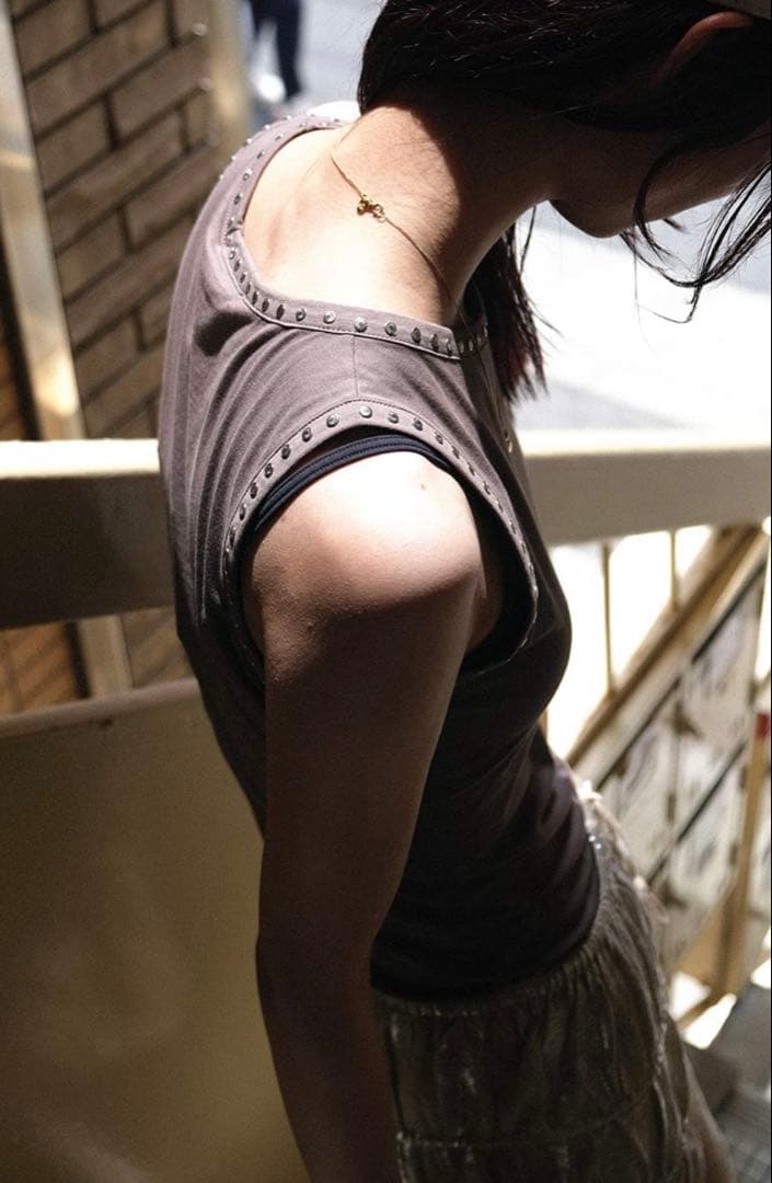 paloma wool タンクトップ