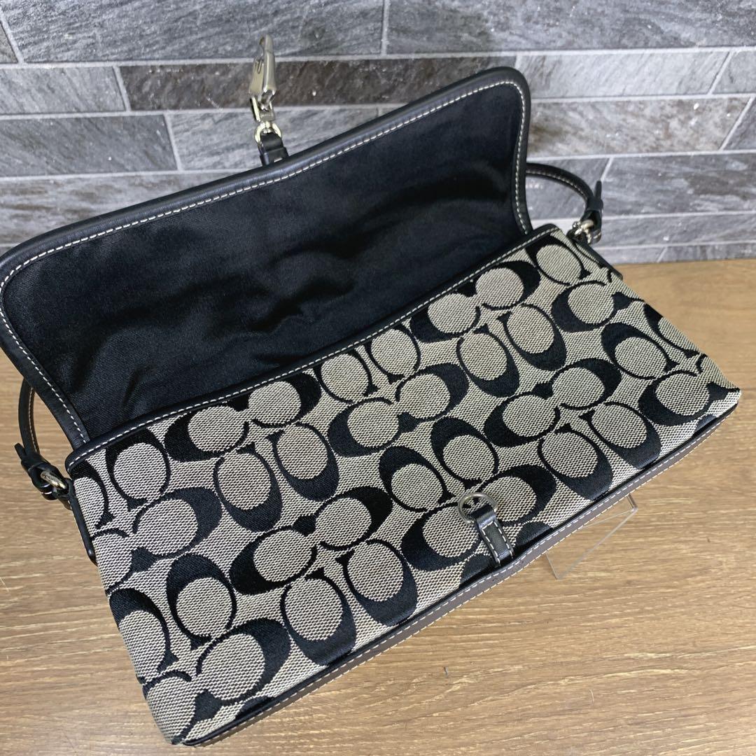 FROM JAPAN公式アカウント01　COACH シグネチャー ワンショ