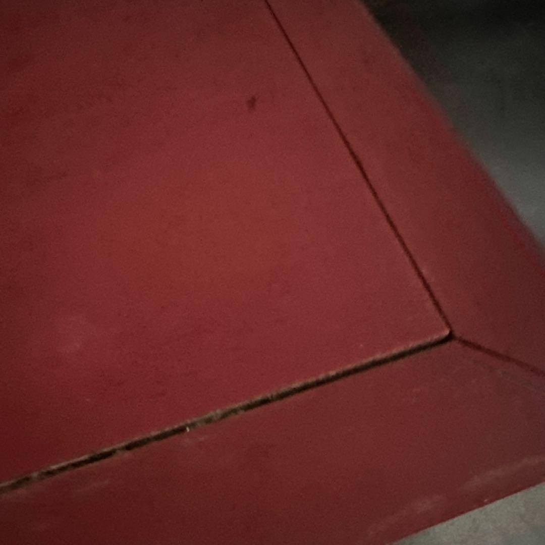 ヴィンテージ 赤い木製座卓 花台かもしれません