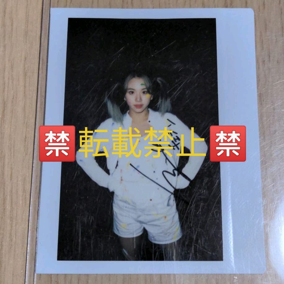 ショップ TWICE チェヨン fanfare ペイント サイン入チェキ ポラロイド