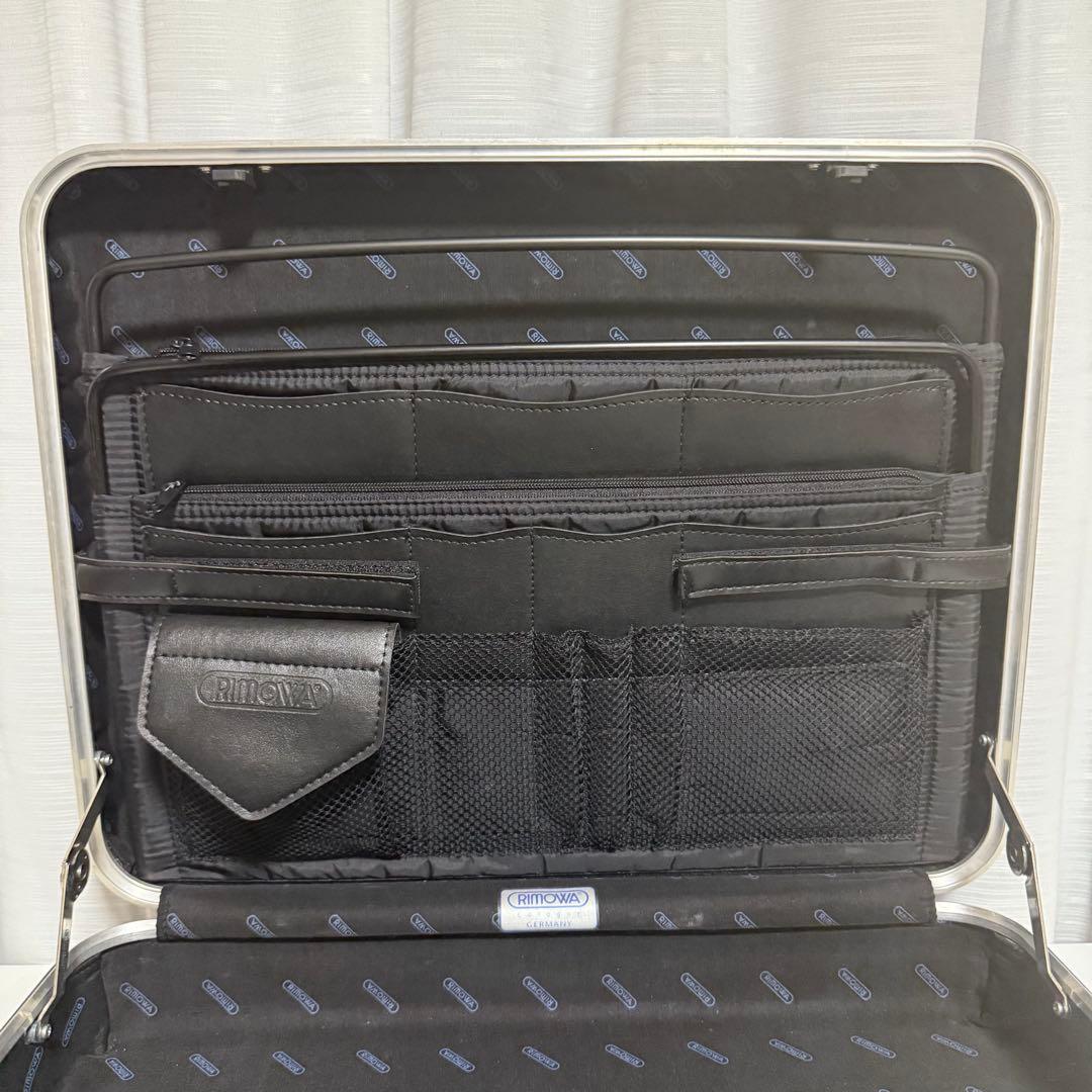 リモワ アタッシュケース リンボ 紺 ポリカーボネート ビジネス