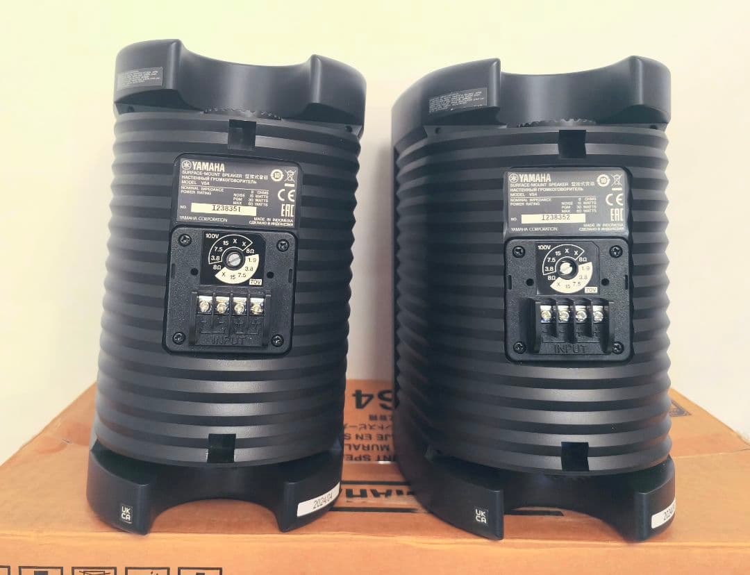 ほぼ新品 YAMAHA ヤマハ VS4 スピーカー 2個セット ブラック