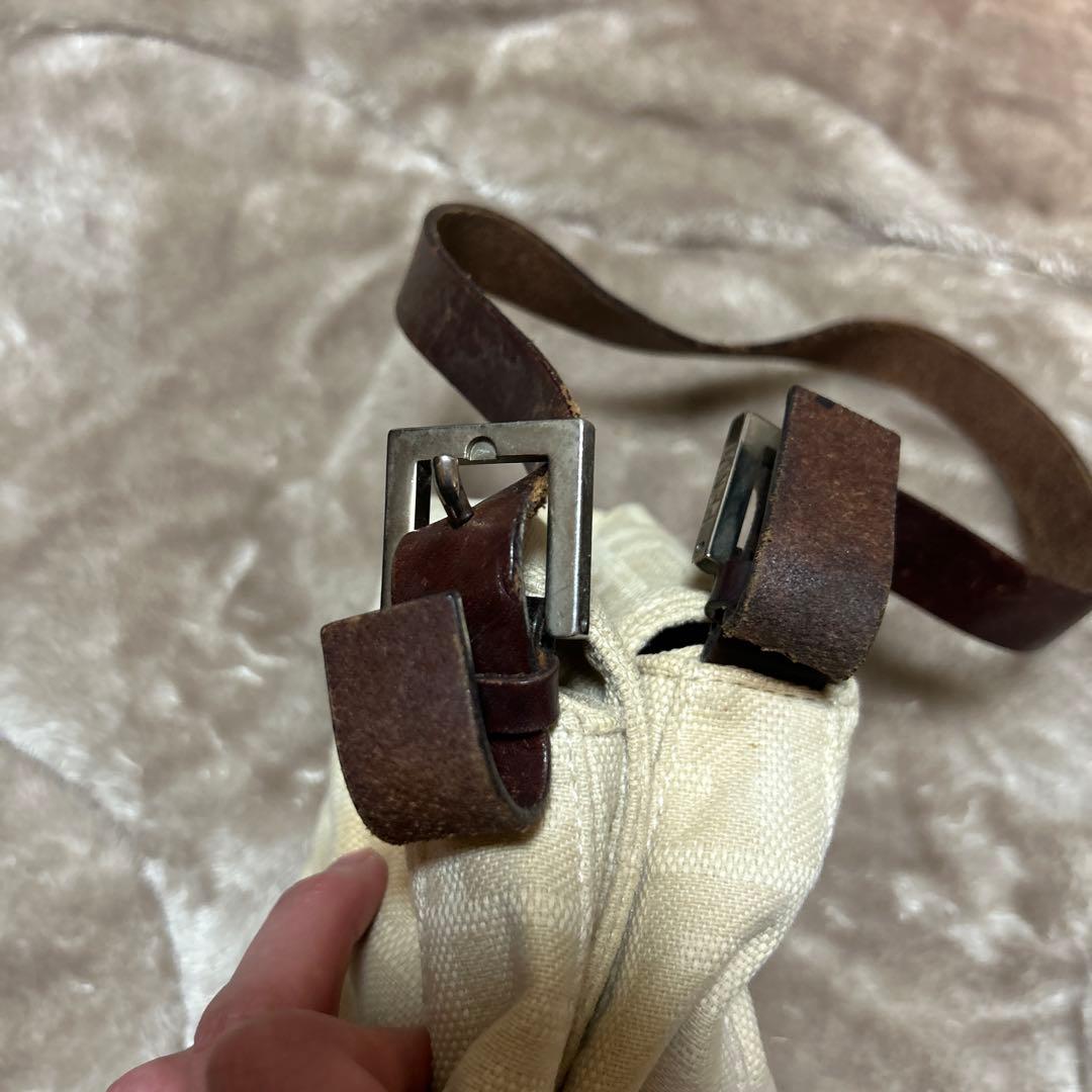 Fendi ベージュキャンバス ズッカ ハンドバッグ