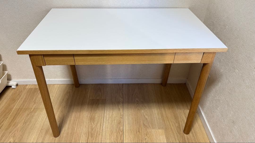 ツ*缶様 IDÉE イデー STILT TABLE 1000 ホワイト ダイニン