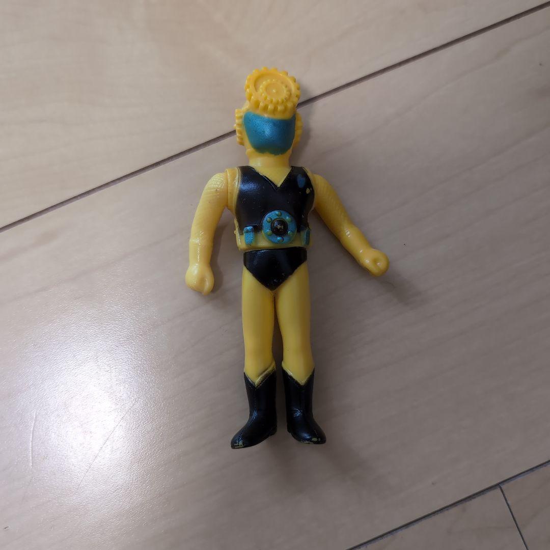 貴重 忍者キャプター 忍者キャプター 黄色 レトロ 金忍 ミニソフビ