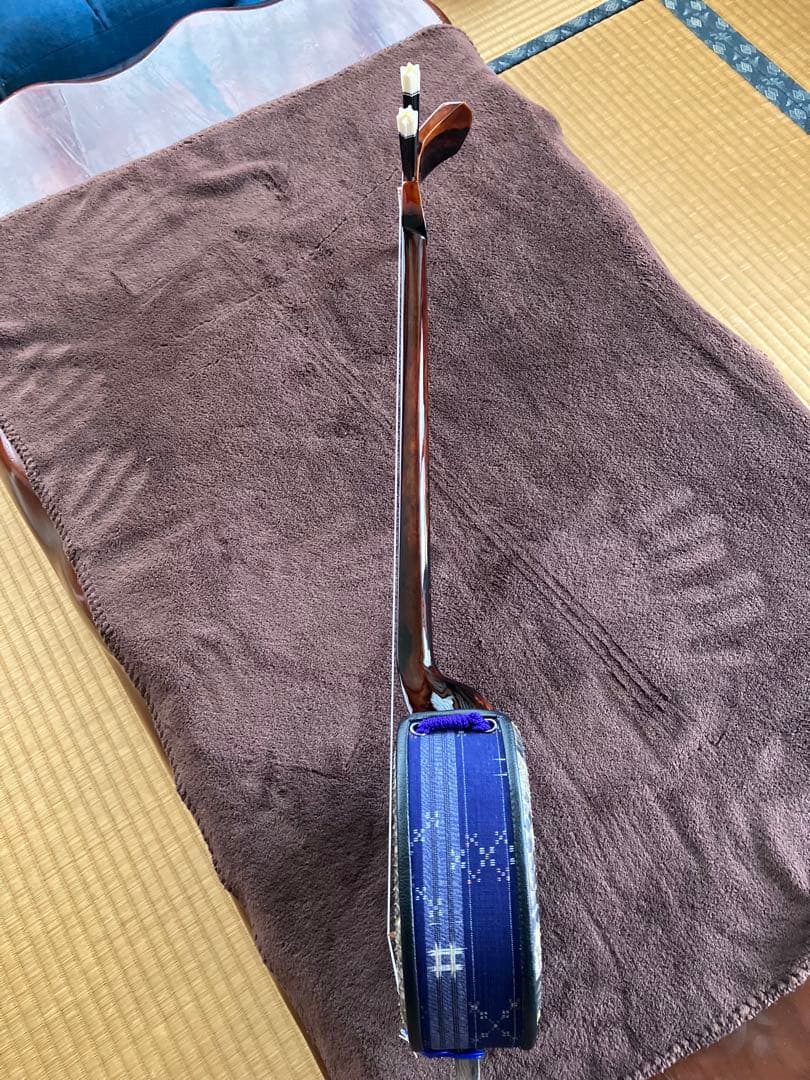 沖縄三線貴重本島産クルチ与那城型本皮一枚張りスンチ塗り期間