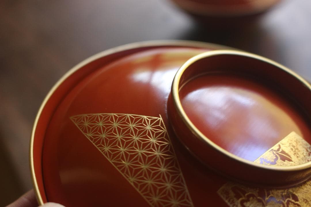 時代逸品！上質朱漆に極上花文沈金の大椀2点（検漆器