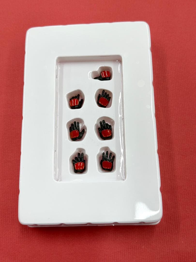 298 中古 真骨彫 仮面ライダークウガ マイティフォーム 説明必読