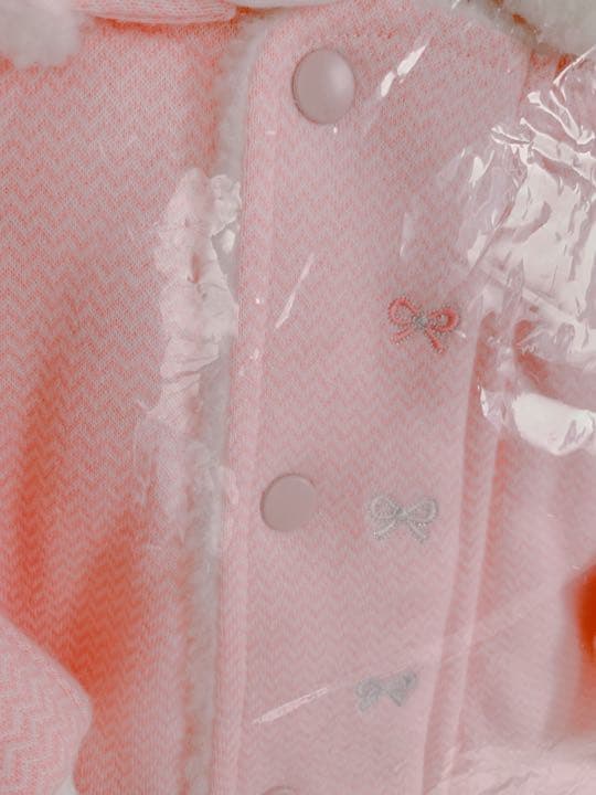 新品タグ付き☆ファミリア　familiar ジャンプスーツ　７０サイズ　ピンク