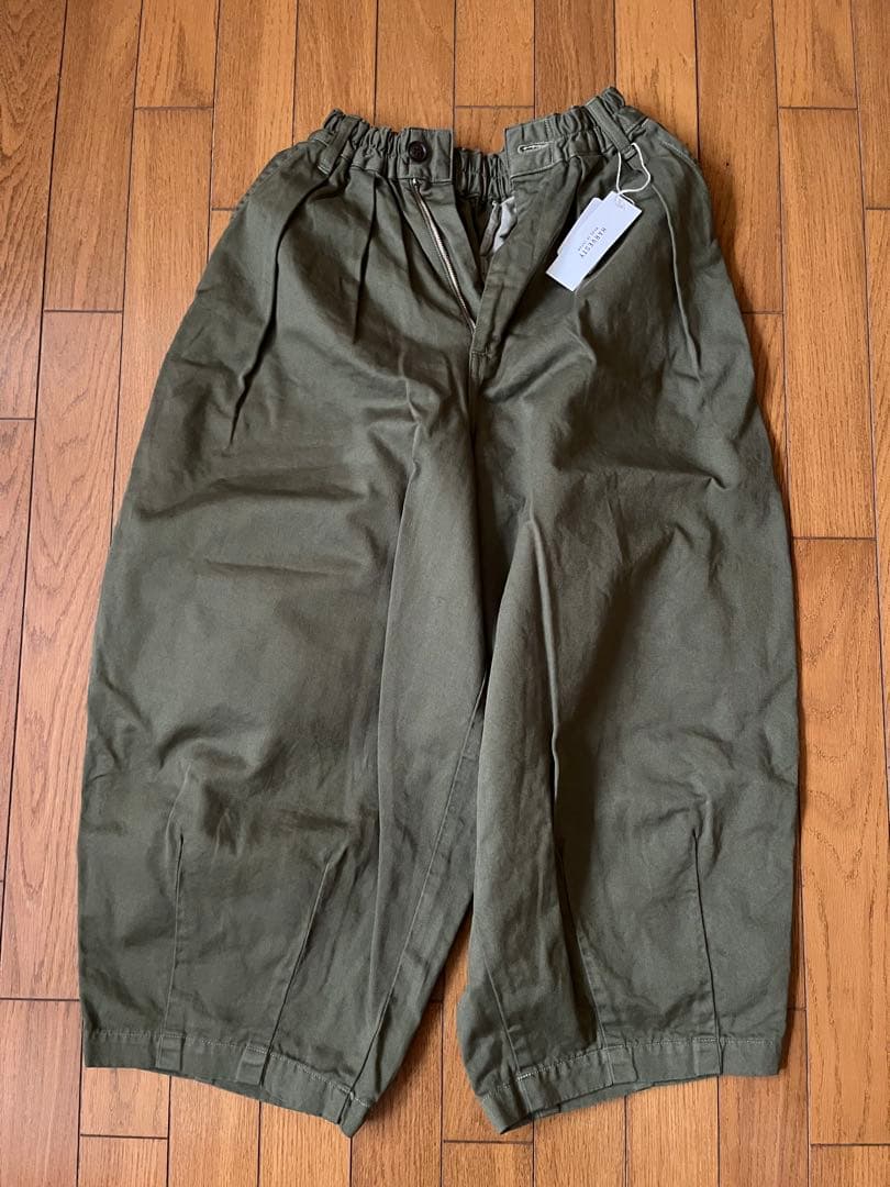 HARVESTY ミリタリーグリーン ワイドパンツ サイズ0