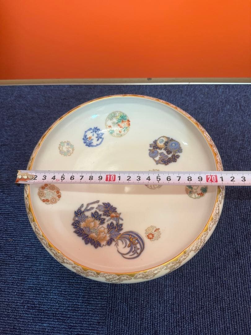 2060 深川製磁染錦花丸紋鉢金彩