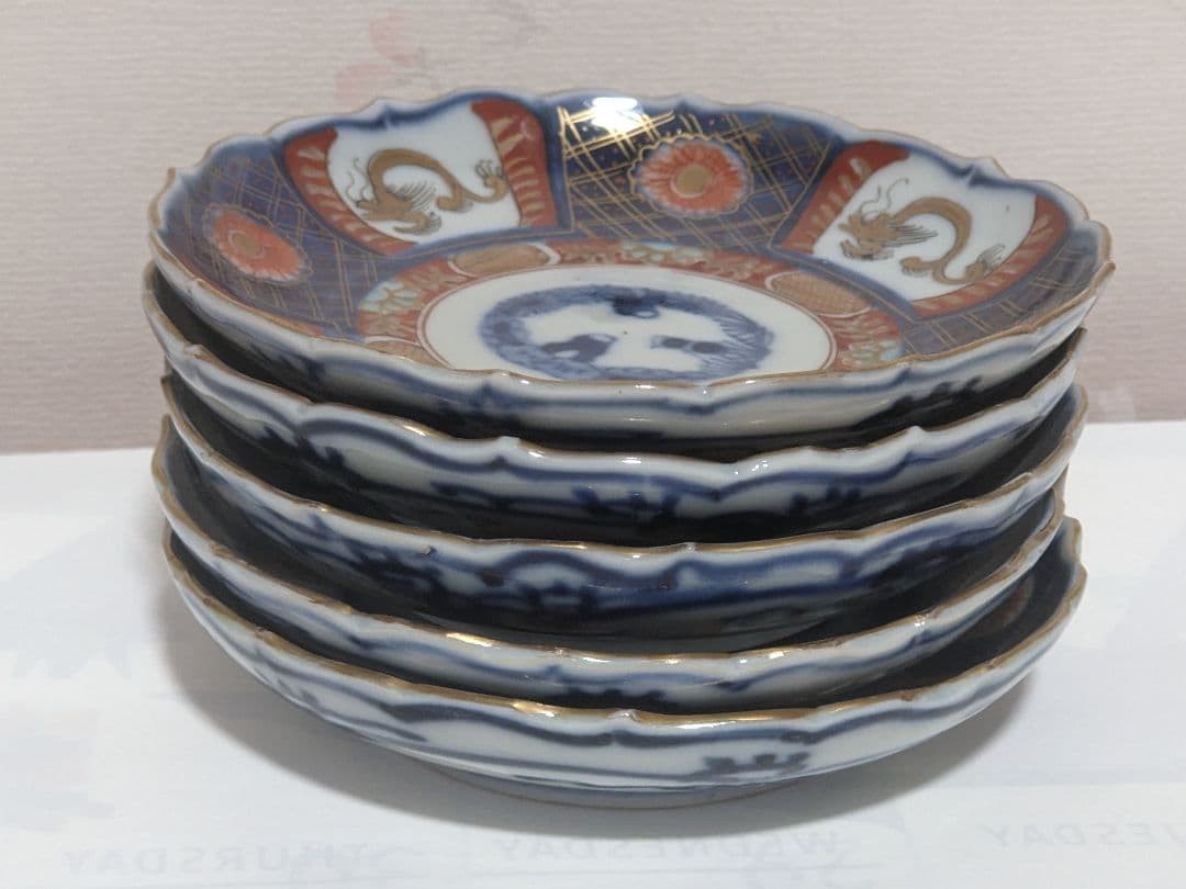 ♦江戸時代古伊万里 大明成化年製 染付金襴手 吉祥文 輪花豆皿 五枚組み 骨董品