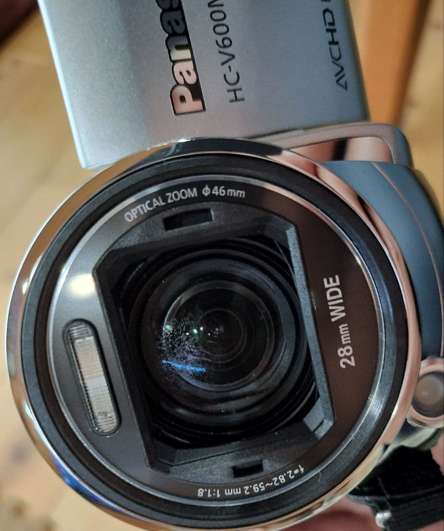 Panasonic HC-V600M ビデオカメラ 本体　美品