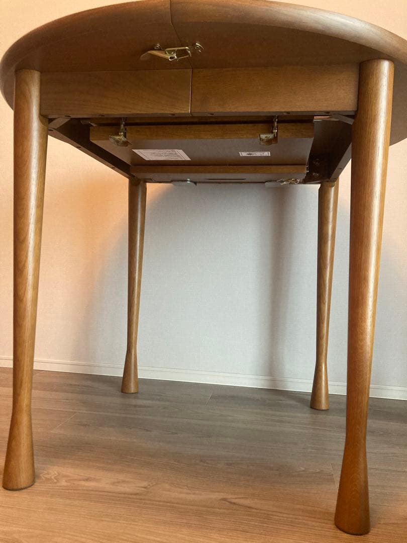 AROS ROUND TABLE brown アロスラウンドテーブル　ブラウン