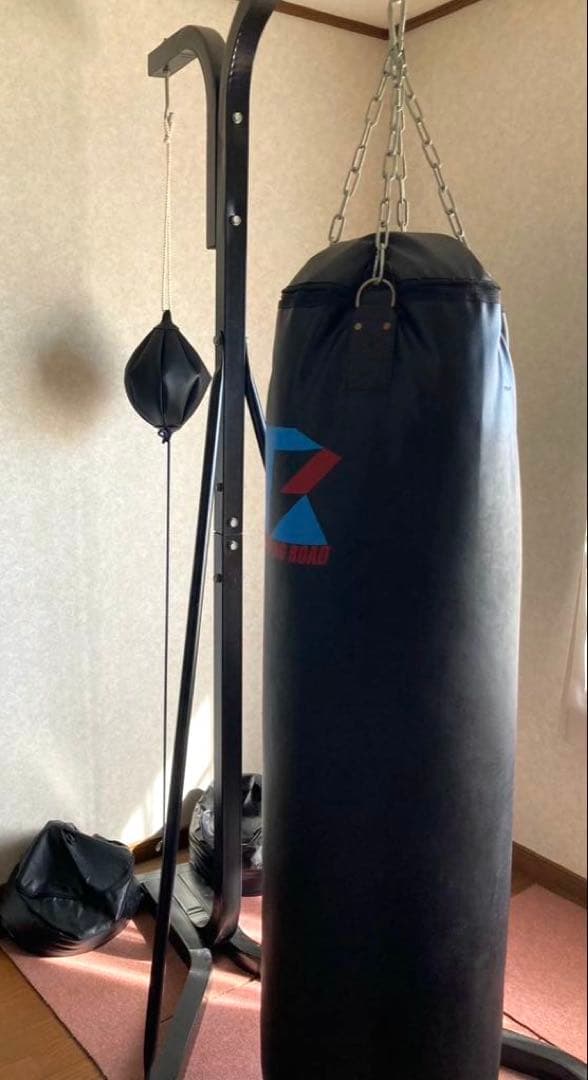 F.R.JAPAN サンドバッグ スタンド付き　ボクシング