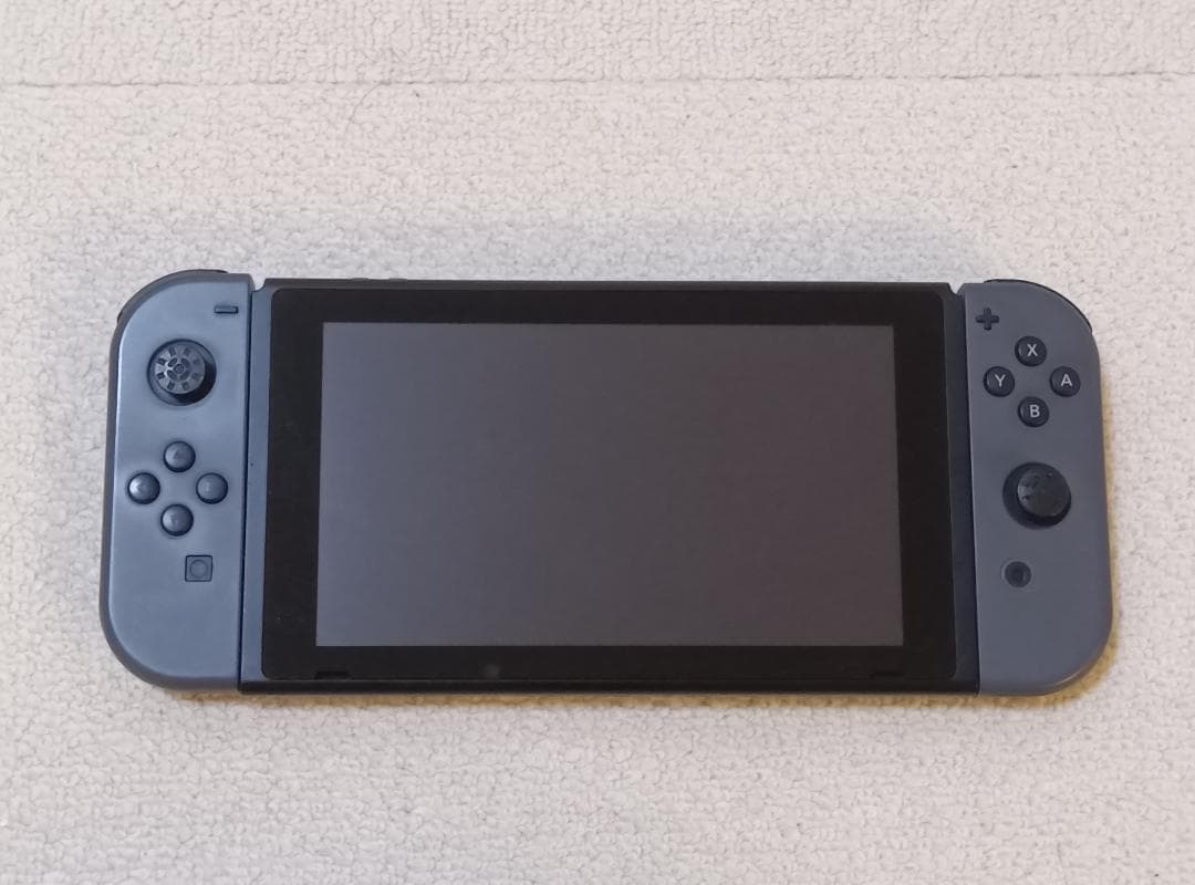 yy Nintendo Switch 本体と付属品一式【送料込み】
