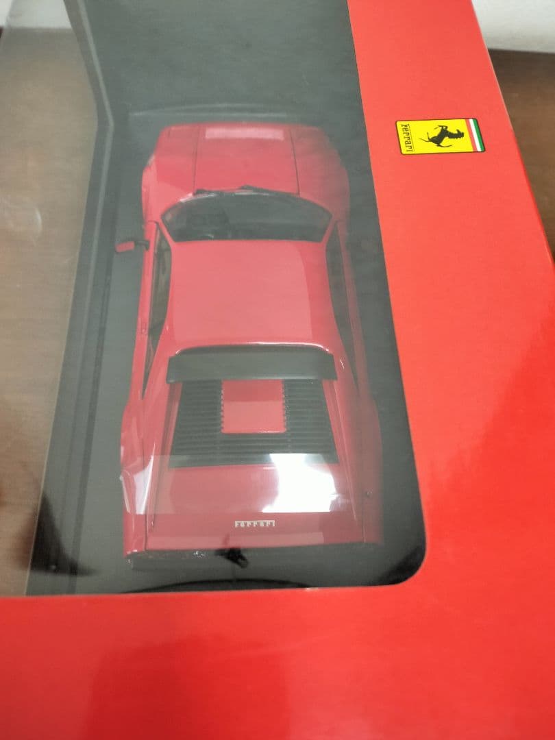 京商1/18フェラーリ328GＴＢ（1988）レッド