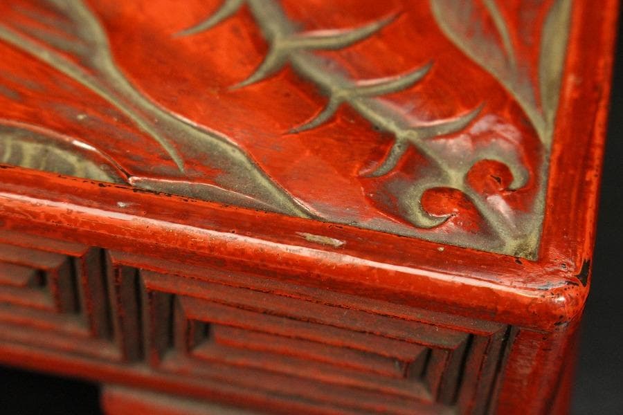 武具甲冑 讃岐 堆朱 刻 雲蝙蝠 鹿角 吉祥 刀掛(LC328)