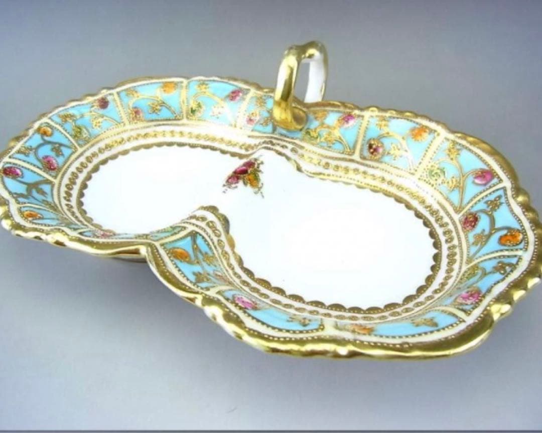 オールドノリタケ　白群地金盛り花紋Wディッシュ