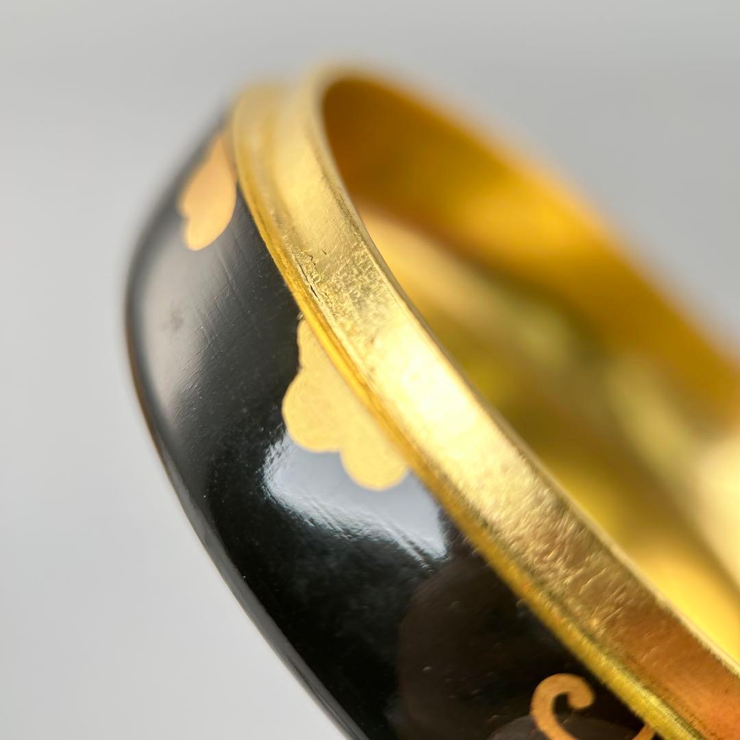 A066茶道具 黒漆塗 金彩蒔絵 草文 香合 時代箱付