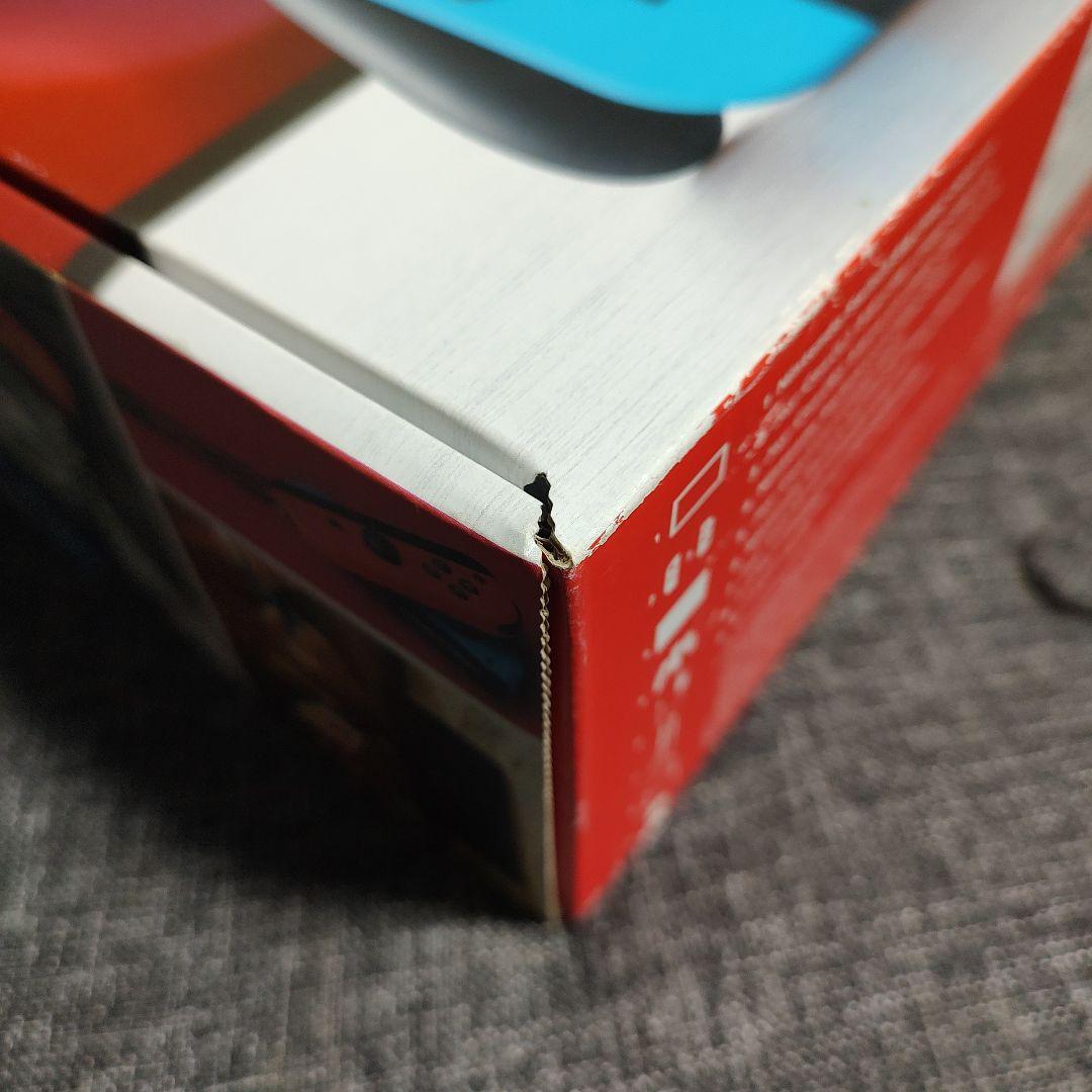 ひ*ぺ様 【箱付き・美品】初代Nintendo Switch ニンテンドー スイ