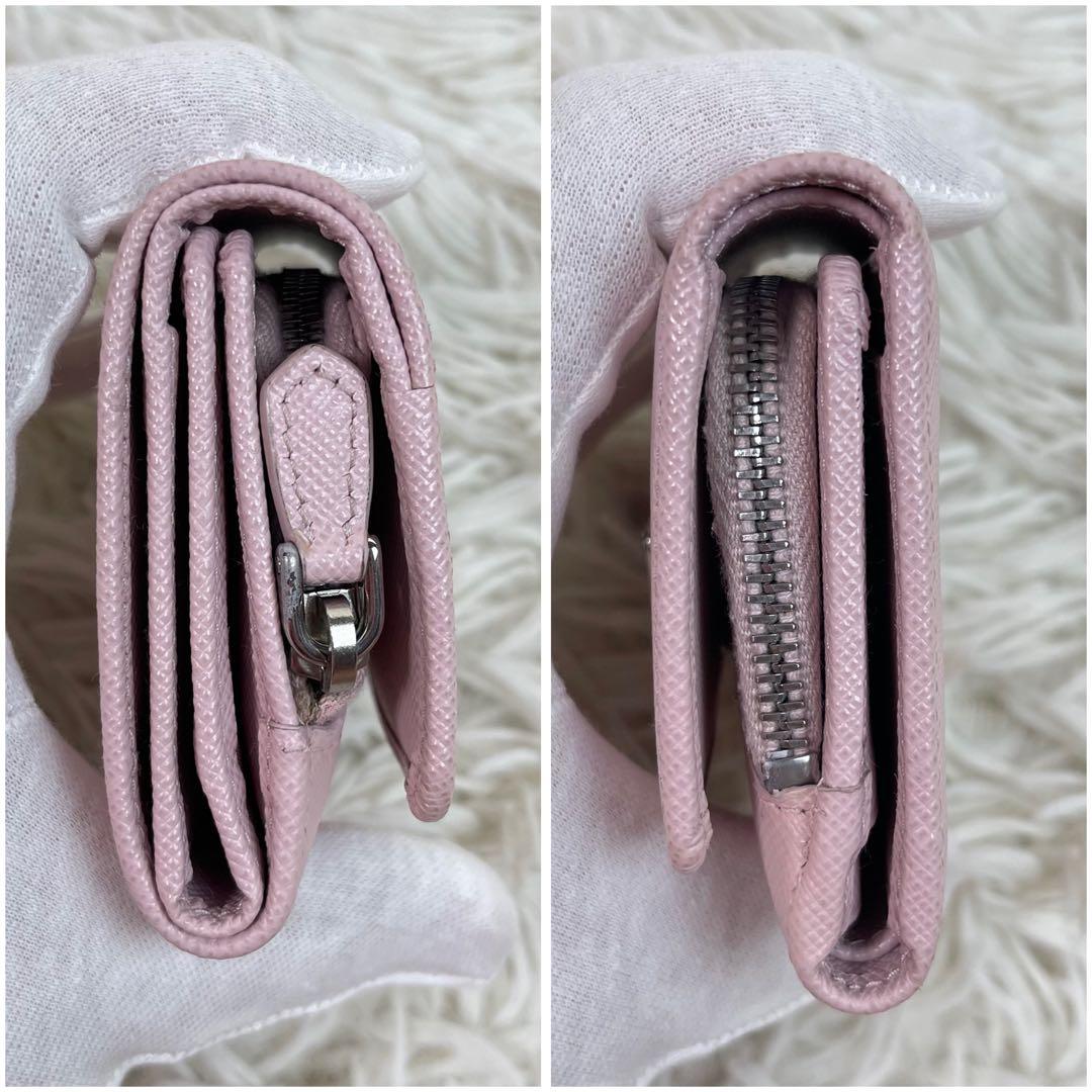 極美品✨PRADA 三つ折り 三角ロゴ サフィアーノ レザー ピンク 財布