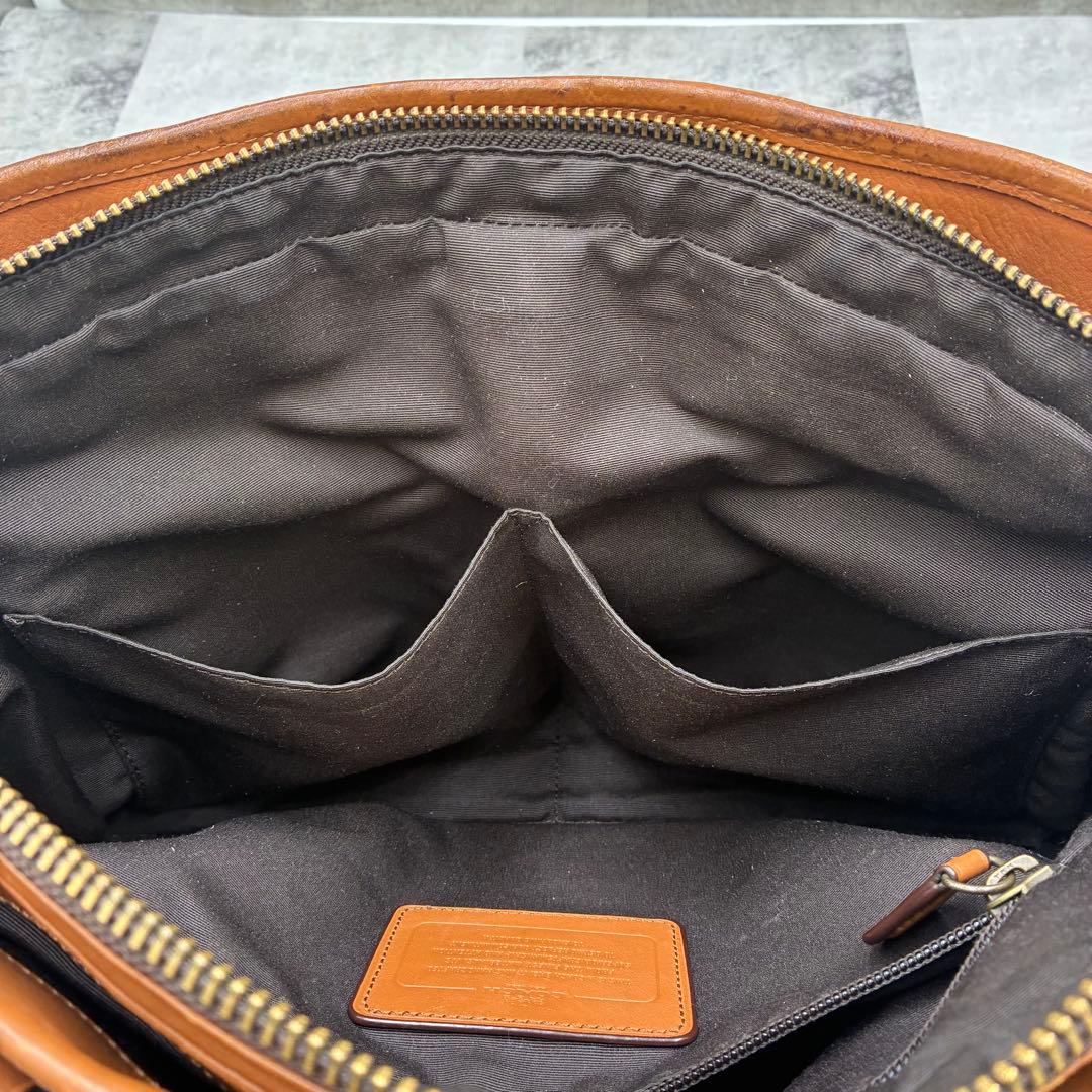 美品 コーチ 2way ビジネスバッグ ブリーフケース レザー 収納多数 A4