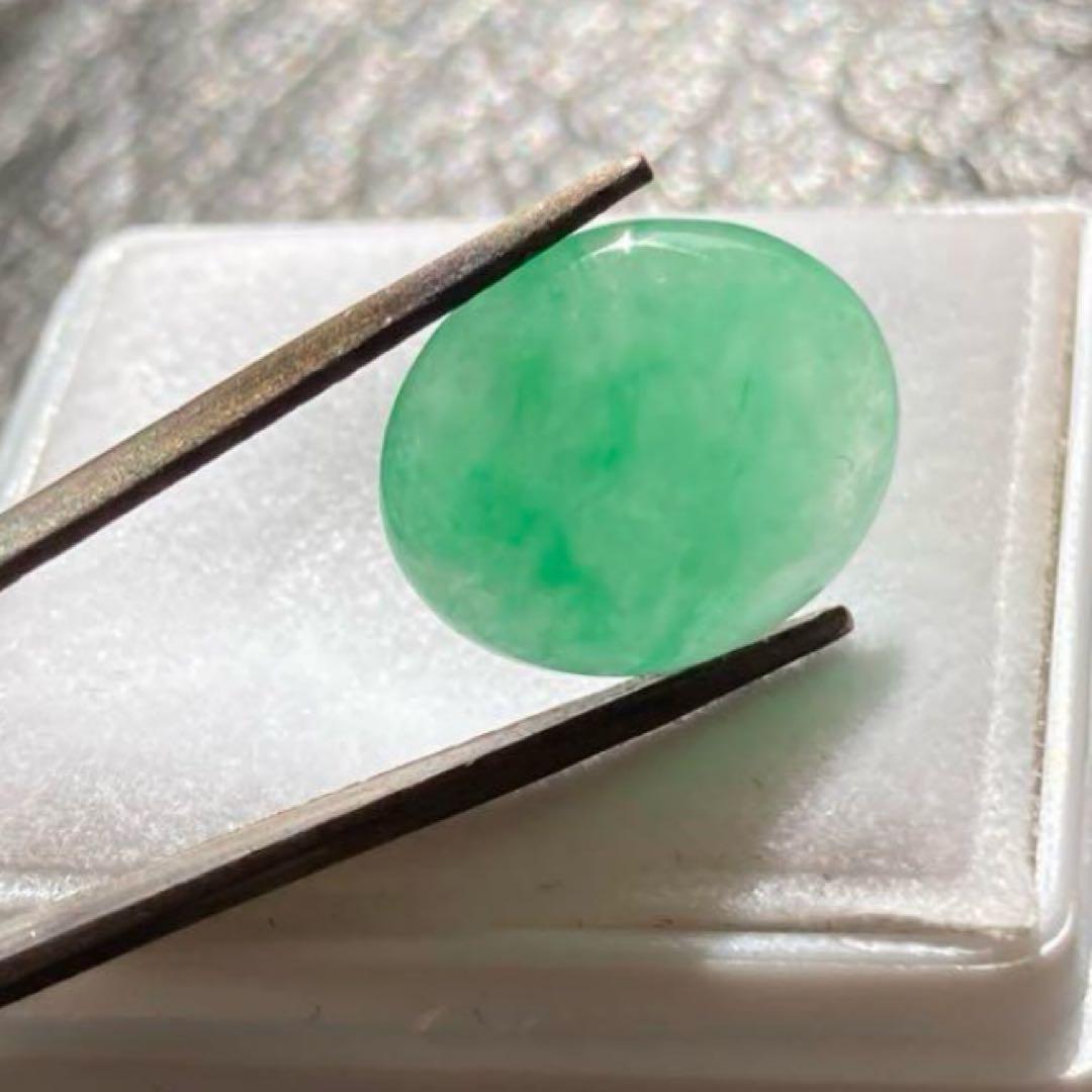 新潟県糸魚川市 インペリアルジェイド 糸魚川翡翠 ヒスイ輝石岩 ルース