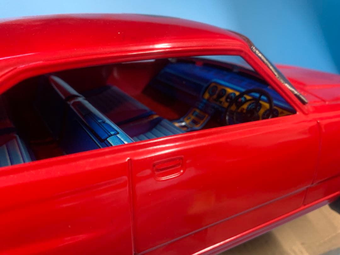 スカイライン 2000GT-E 赤 フリクション式