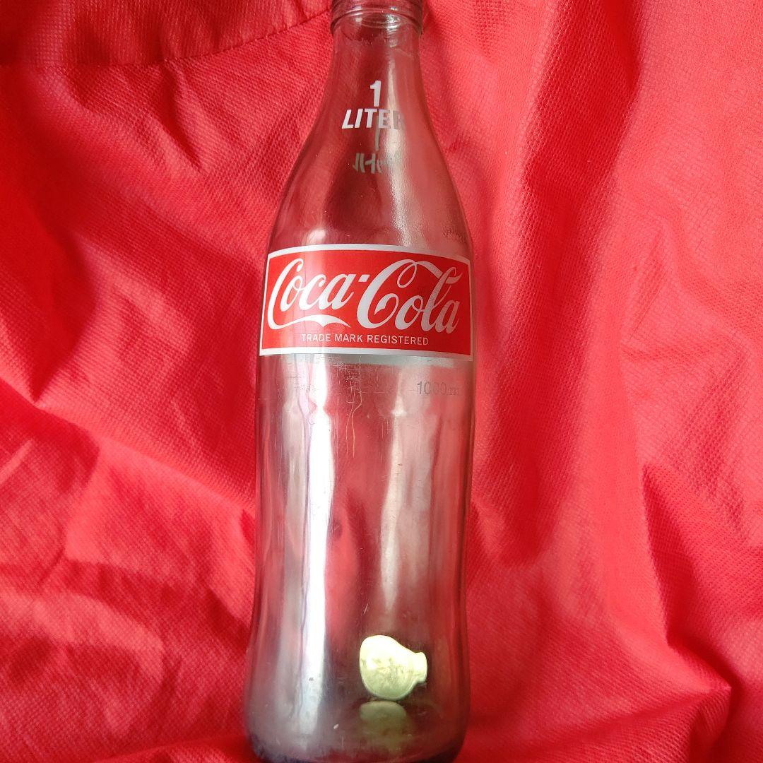 コカコーラ500リットル空きボトル コカ・コーラ 1L瓶 500玉貯金にも！