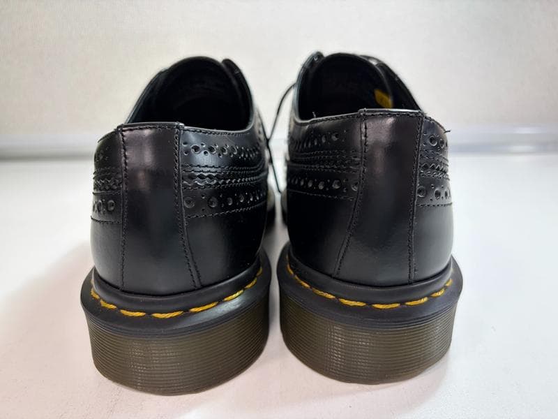 美品☆Dr.Martens　ドクターマーチン　イエローステッチブローグシューズ