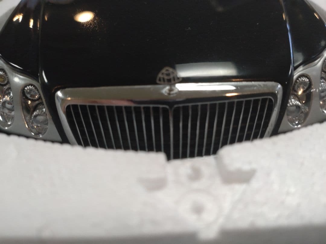 新品・未使用】AUTOart MAYBACH 57 1/18スケール - メルカリ