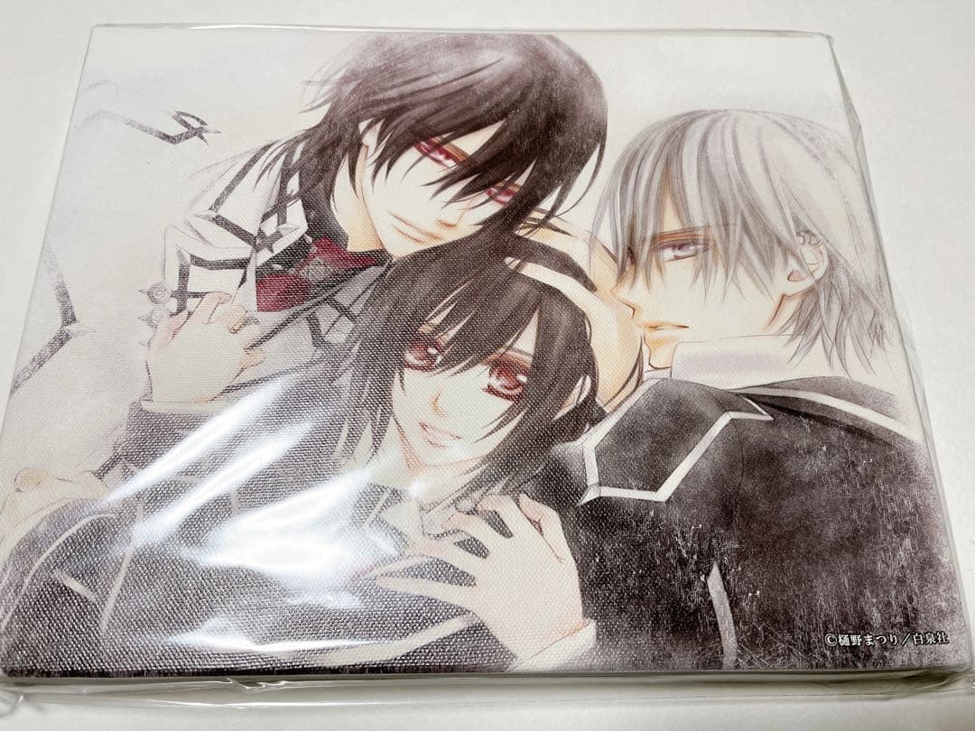 進撃の巨人 BluRayアニメイト特典 缶バッジ リヴァイ ハンジ