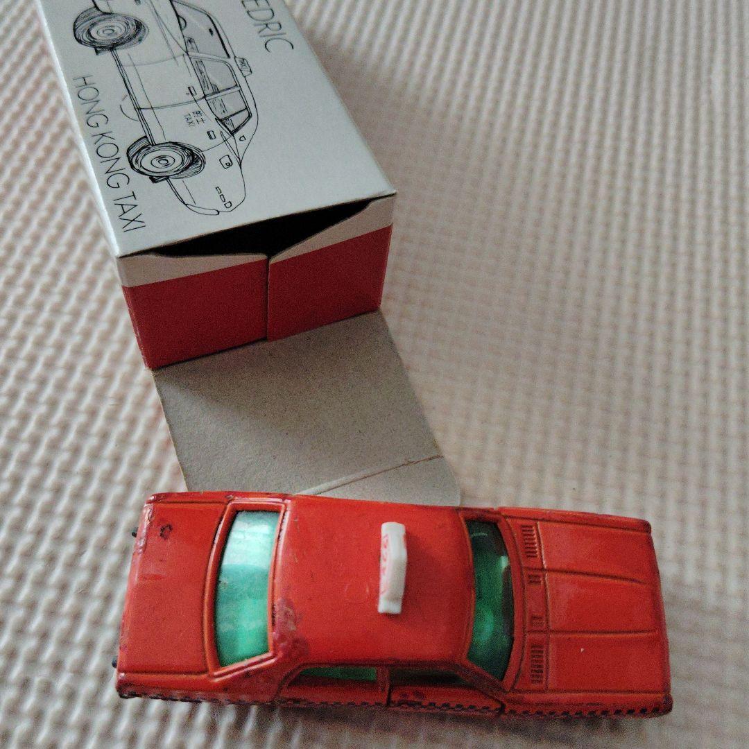 トミカ　セドリック 2800 SGL 香港タクシー