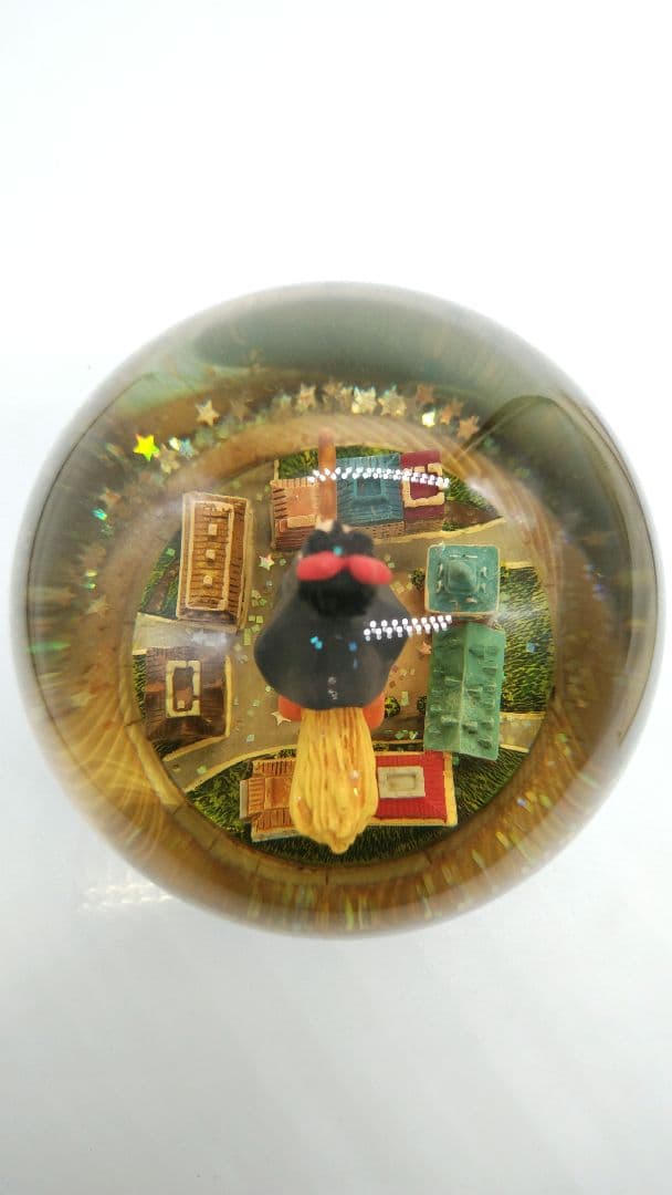 魔女の宅急便 ウォーターボール スノードーム　キキ　コリコの町並み