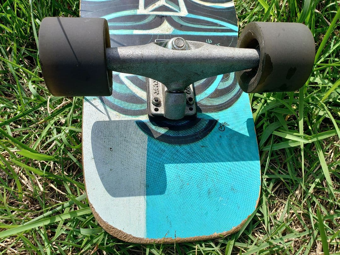 スケートボード Carver