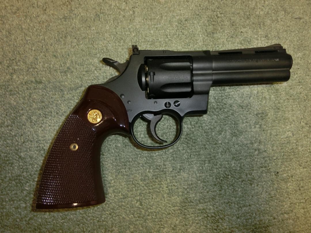 マルシン製HW樹脂製モデルガン S＆W M586 マグナム 4インチSPG合法品