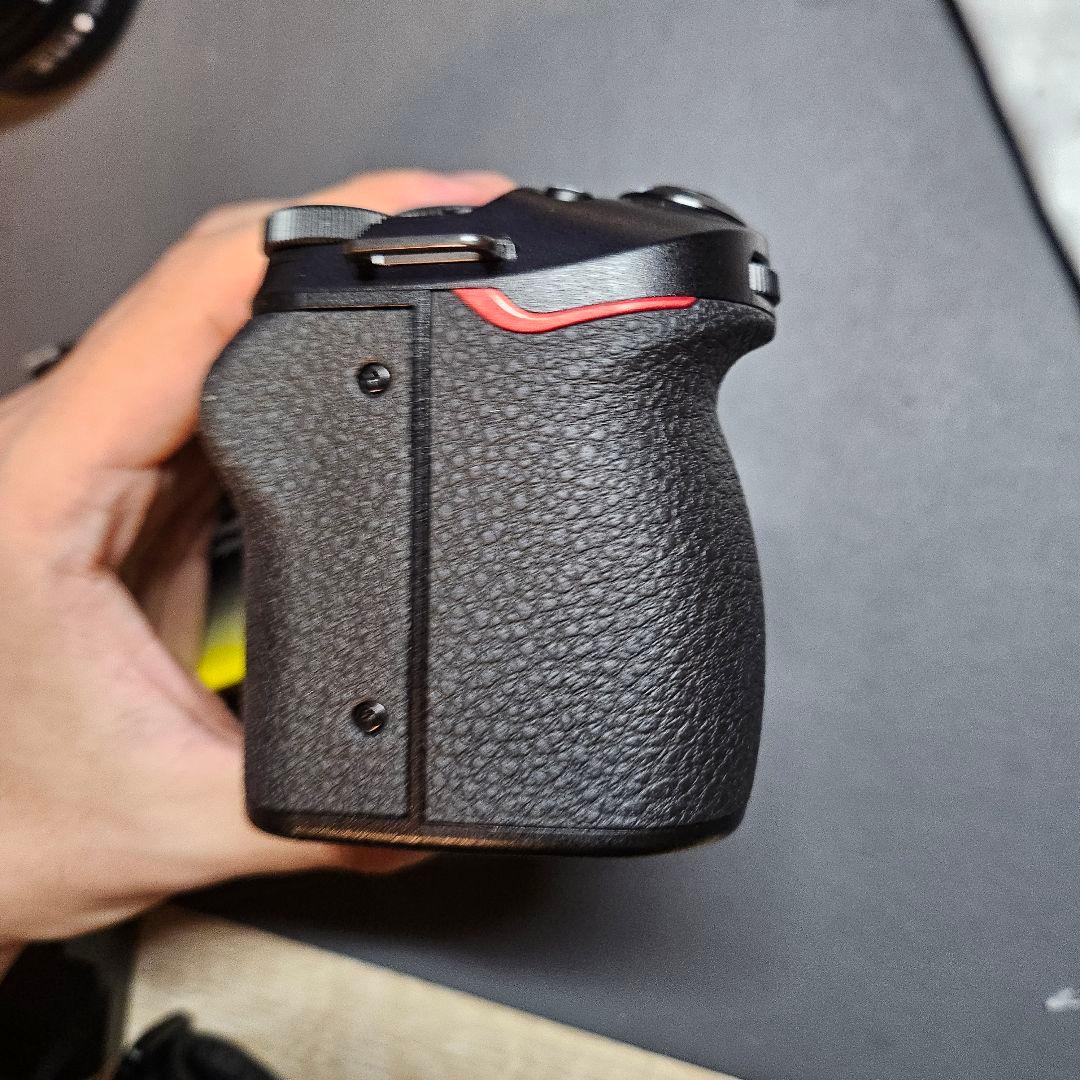 ショット数1,249】Nikon Z30 16-50 VR レンズキット ショット数1，249