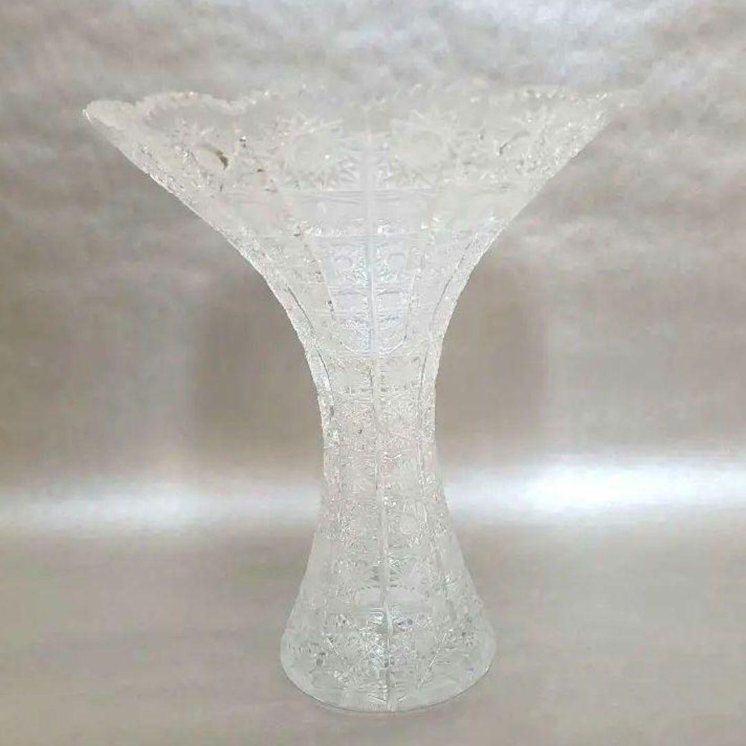 チェコプラハ土産 クリスタル花瓶 ボヘミアン・グラス カットガラス