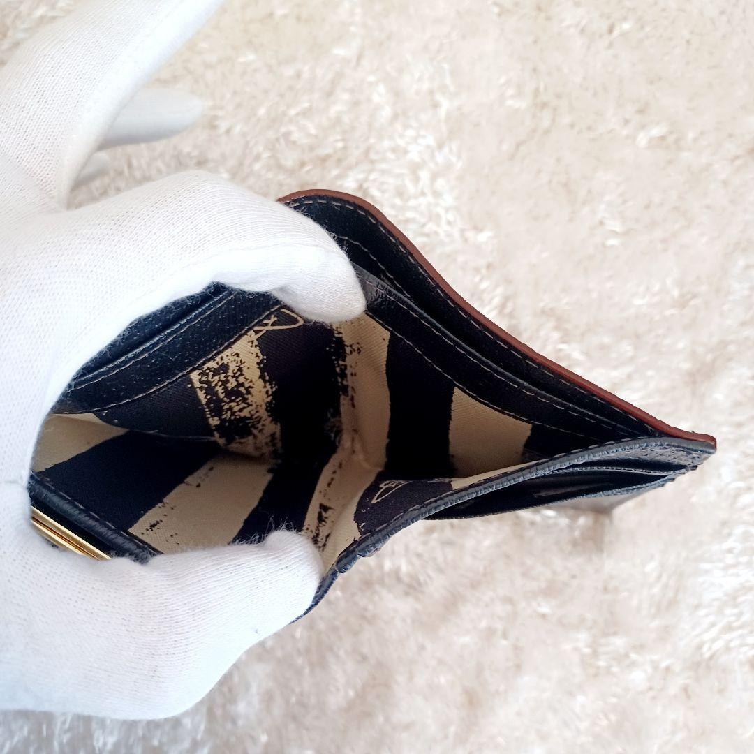 ✨極美品✨vivienne westwood　三つ折り　オーブ　ガマ口　ブラック