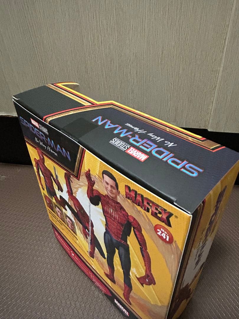 MAFEX マフェックス フレンドリー ネイバーフッド スパイダーマン 未開封