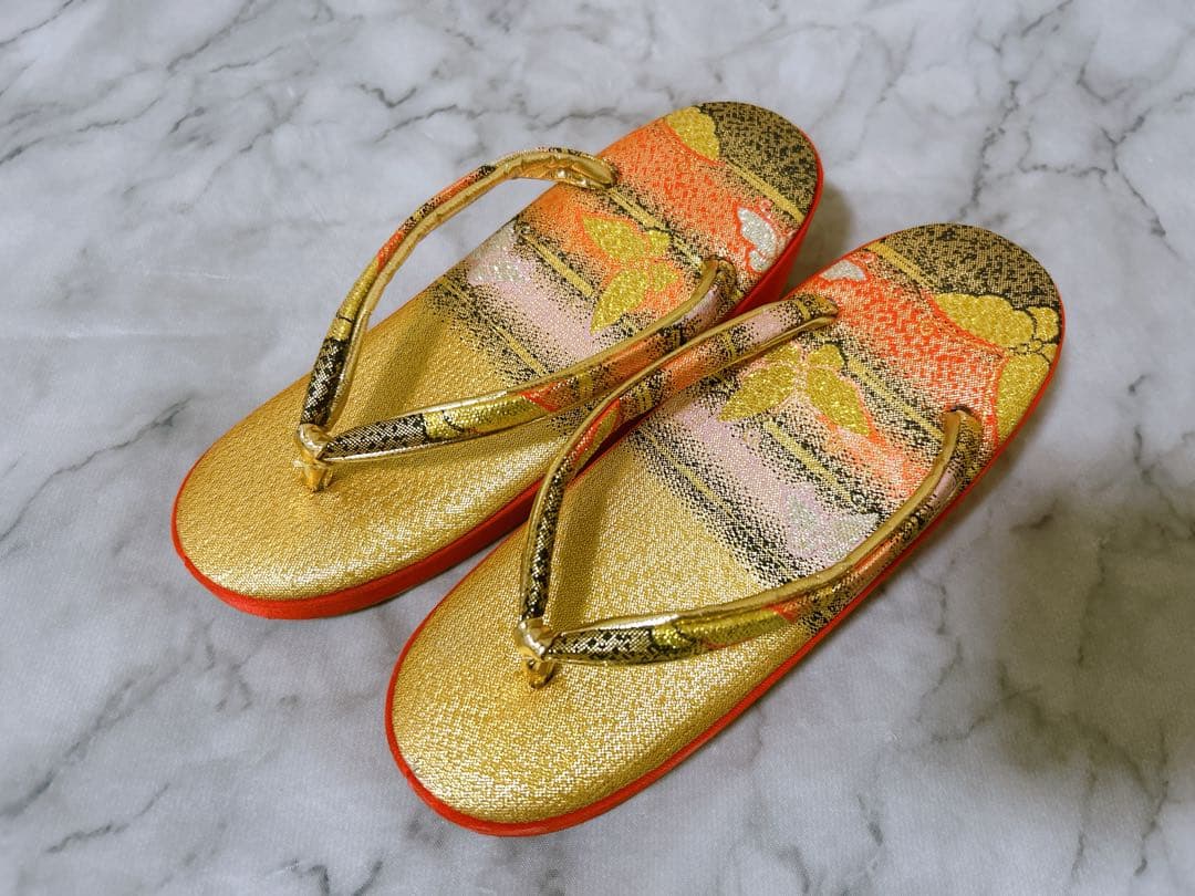 鹿の子柄♡七五三　7歳　女の子　フルセット　一式　赤系　ゴールド　黒