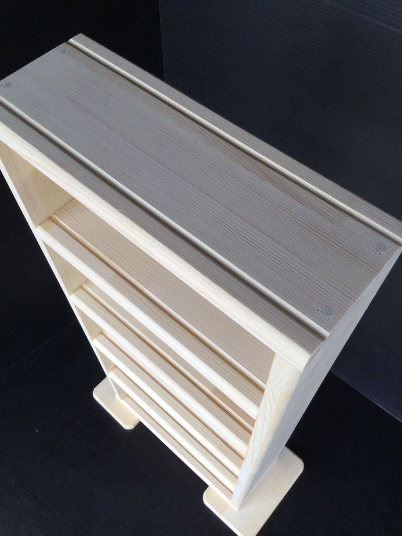 手作り　トミカ収納棚　11段　89台収納　木製　(新品)