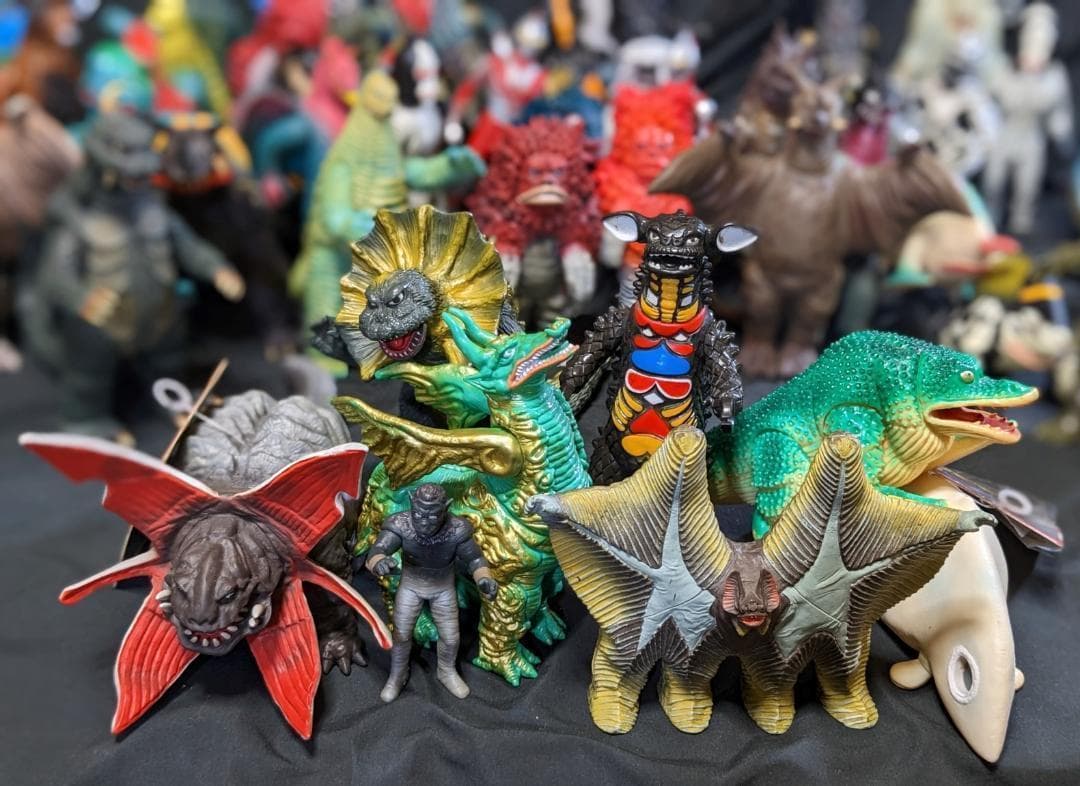 ウルトラマン＆登場怪獣・宇宙人（バンダイ）ソフビほぼコンプ59体セット＋6