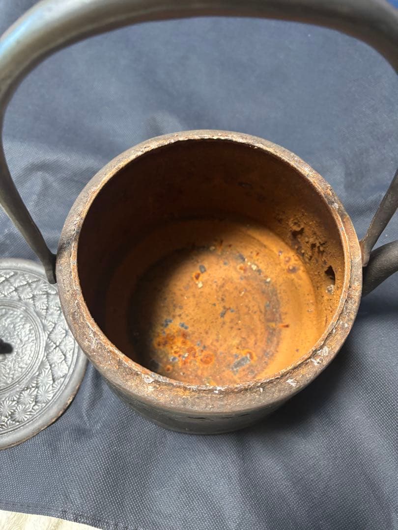 茶道具 鉄瓶 漢詩と鶴彫刻模様 南部