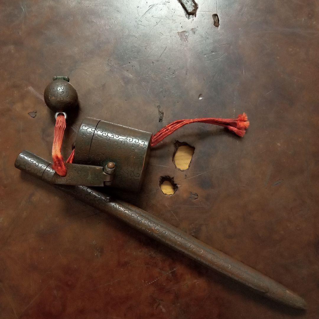 希少☆銅製☆骨董/キセル/たばこ/煙草入 喫煙具 緒締め 煙管 腰挿 唐草