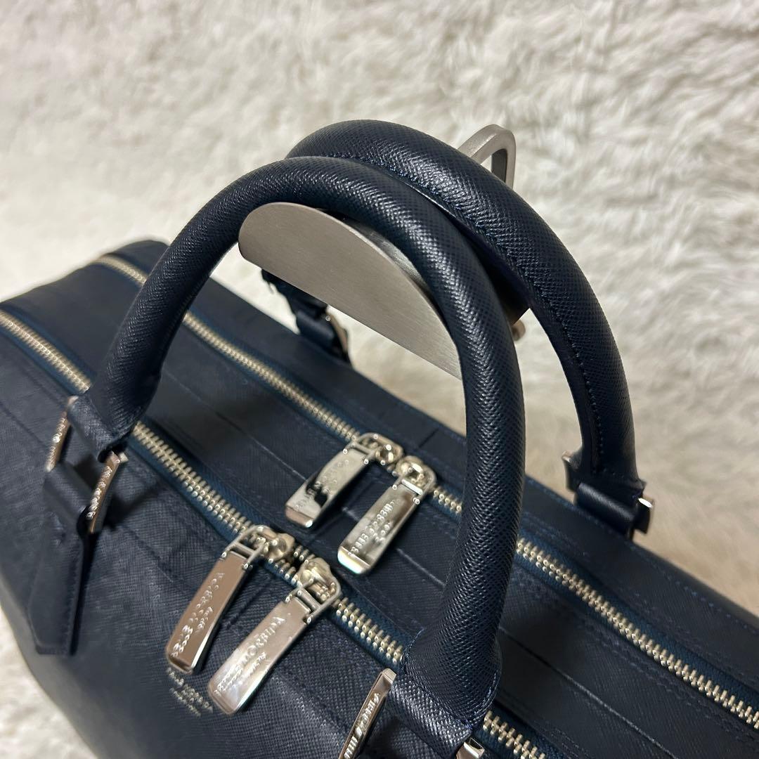 ⭐️セール中⭐️ペッレモルビダ キャピターノ 2室 ブリーフケース ビジネス