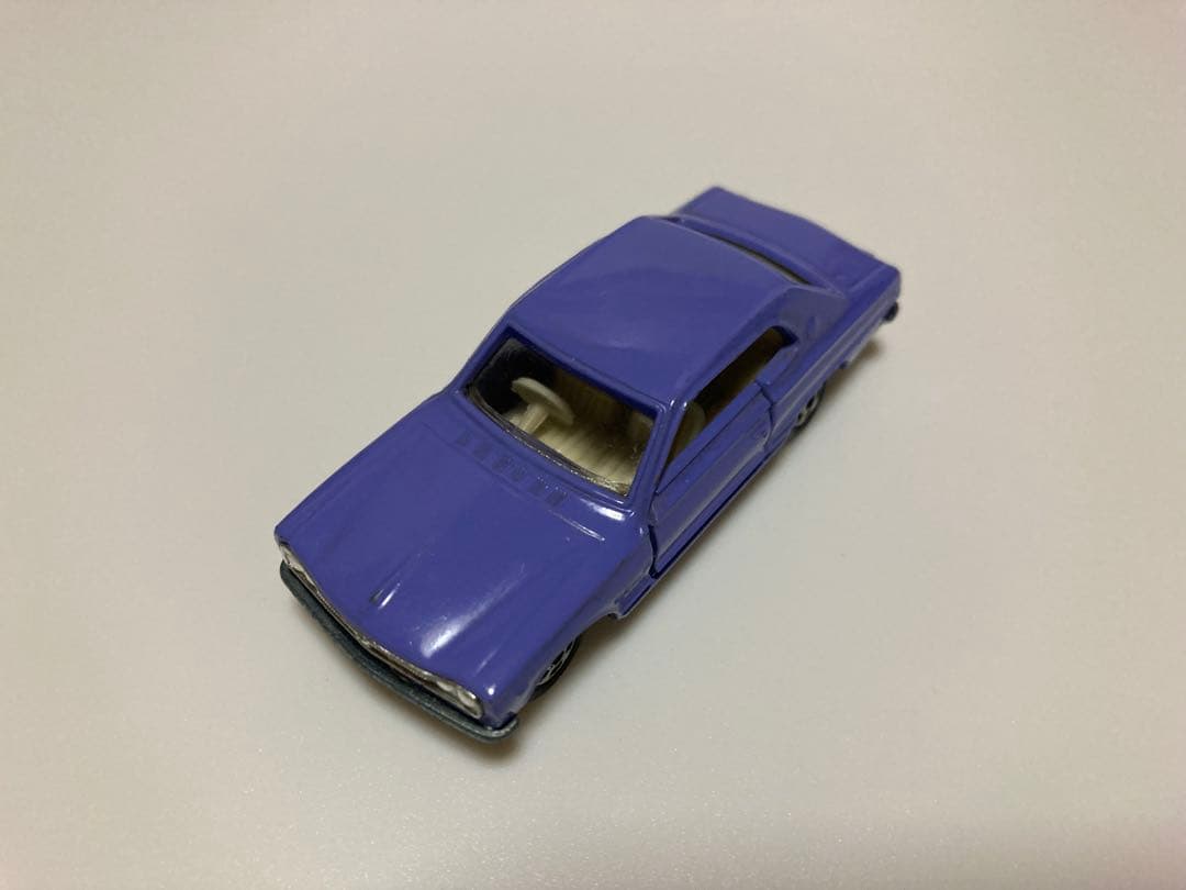 トミカ　日本製　ニッサン　スカイライン2000GT 1Aホイール　紫色指定箱