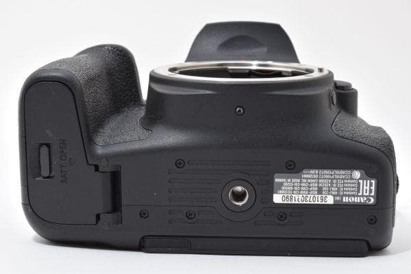 Canon EOS kiss X9i Wレンズキット 《ショット数4727回 》