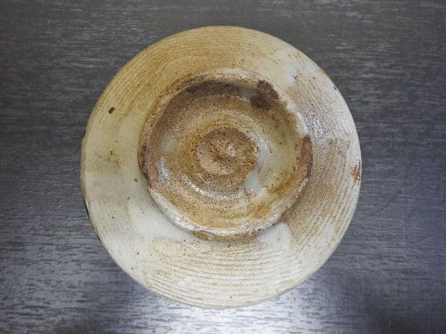 美濃唐津茶碗 加藤芳右衛門 尋牛斎箱書 共箱 MA138 - メルカリ